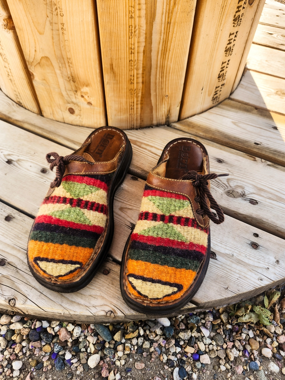 Born Handmade Leather Wool Blanket Mules Clogs Women's Size 7 Boho Artisan - Picture 4 of 9